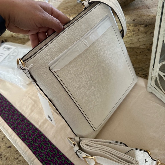 New Tory burch Thea swingpack crossbody/ shoulder bag in new ivory - Picture 5 of 13